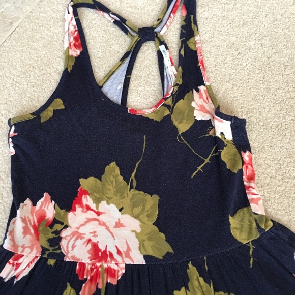 UO Kimchi Blue Navy Floral Tank Keyhole Dress-S - Picture 3 of 6
